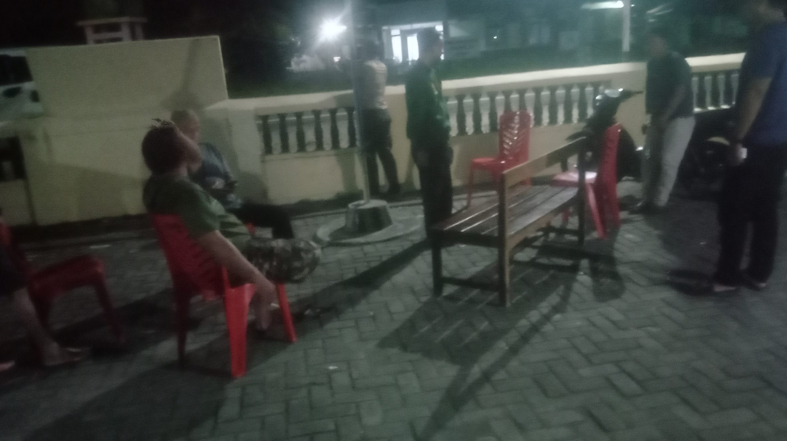 TAS WARNA HITAM DIDUGA HILANG DI SPBU MALUNDA, SUPIR ASAL TINAMBUNG LAPOR POLISI